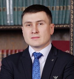 Жданов Руслан Асхатович 